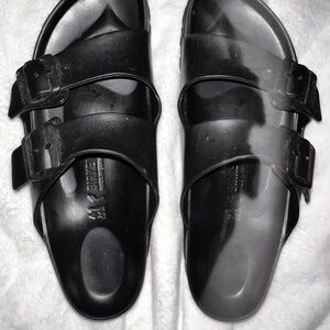 Birkenstock woman’s Black Double Strap rubber Sandals Sz 41 - 10/10.5   $26.00
